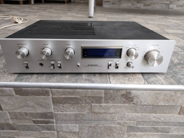 Pioneer SA-610 elad 