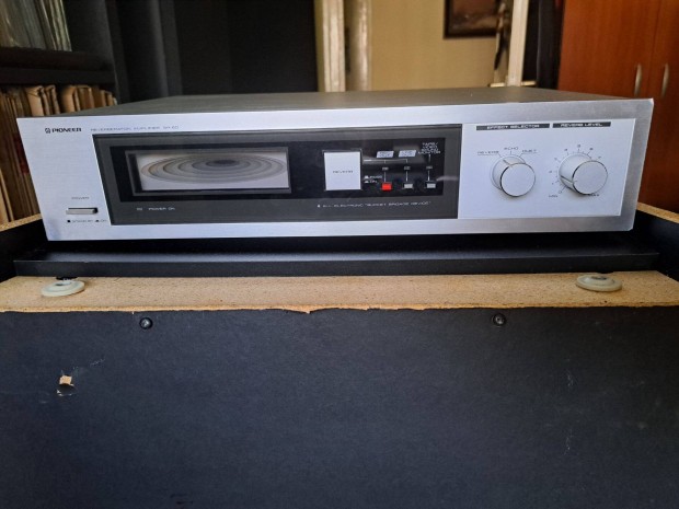 Pioneer SR-60 visszhangost