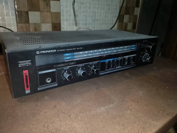 Pioneer SX-212 SX rádió erősítő hibátlan működéssel Japán