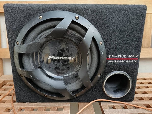 Pioneer TS-WX303 mélyláda