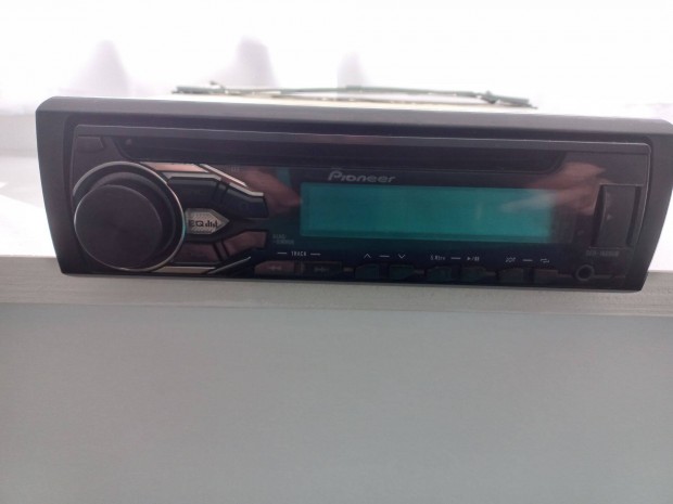 Pioneer USB-s autrdi