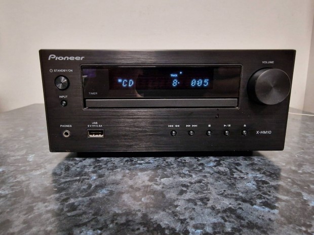 Pioneer X-HM10-K stereo cd receiver 