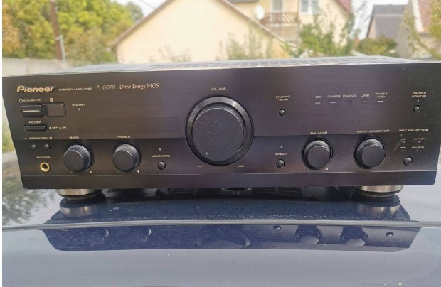 Pioneer a 607r