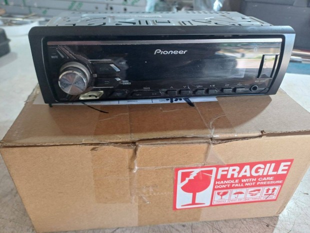 Pioneer bluetooth rádió