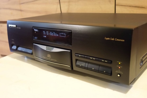 Pioneer cd deck PD S802