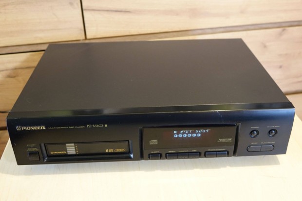 Pioneer cd deck pd m403