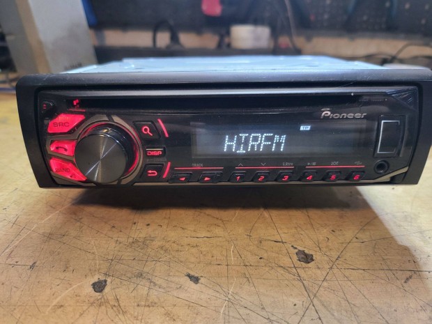 Pioneer deh-4600bt fejegysg ( Bluetooth/usb/aux/cd)