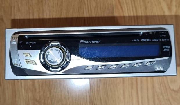 Pioneer fejegység