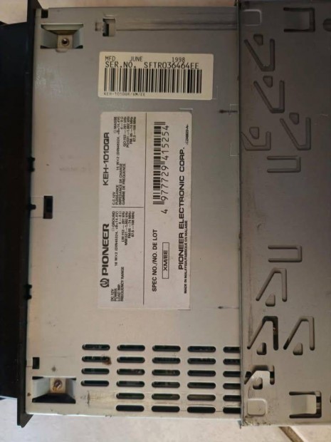 Pioneer fejegys�g / aut�r�di�