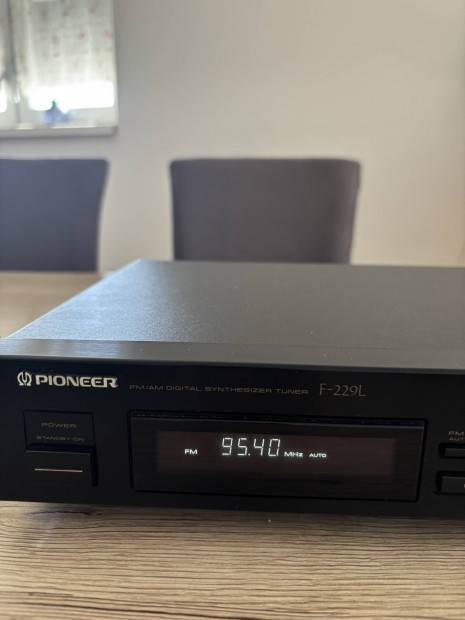 Pioneer hifi rdi tuner