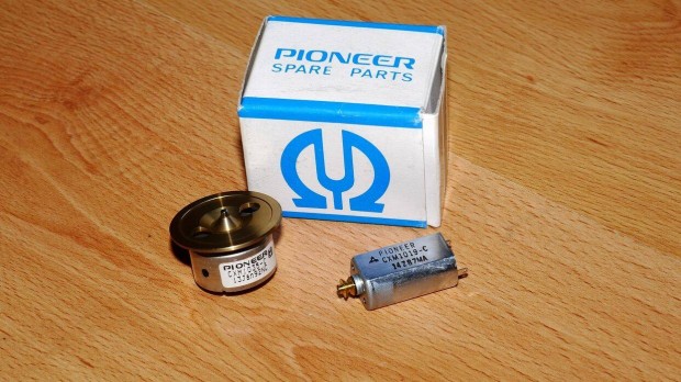 Pioneer motorok 2db egytt
