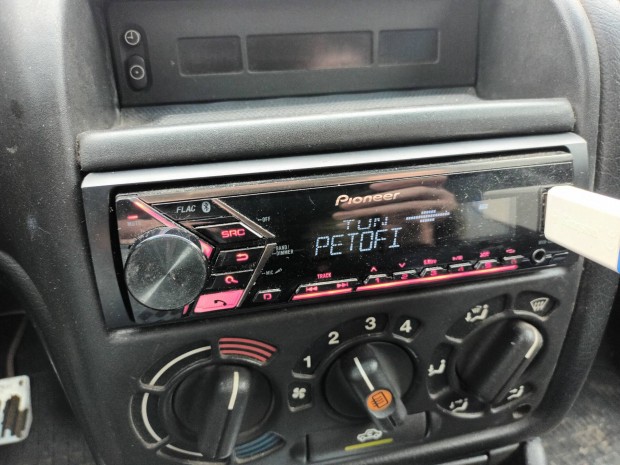 Pioneer mvh-s3000bt fejegysg