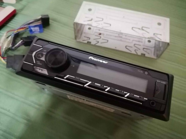Pioneer mvh s 320bt, fejegysg, Bluetooth, USB, 2 pr rca,