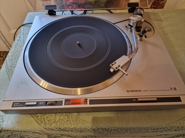 Pioneer pl 200