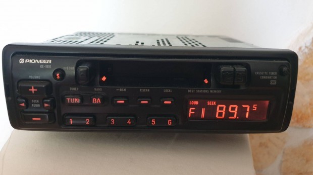 Pioneer vintage autórádió