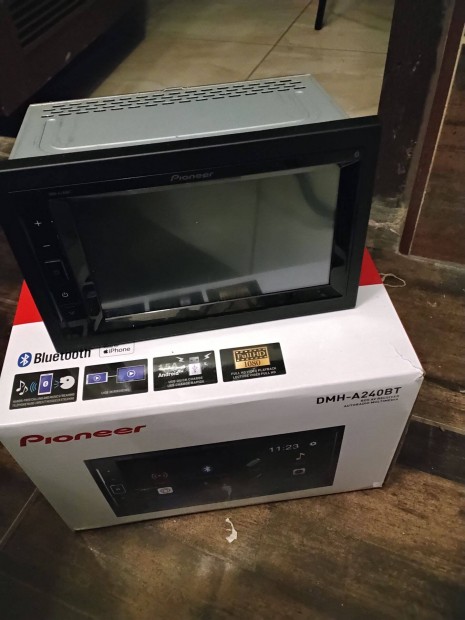 Pioner DMH-A240BT