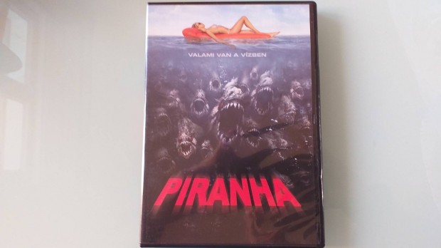 Piranha horror DVD 