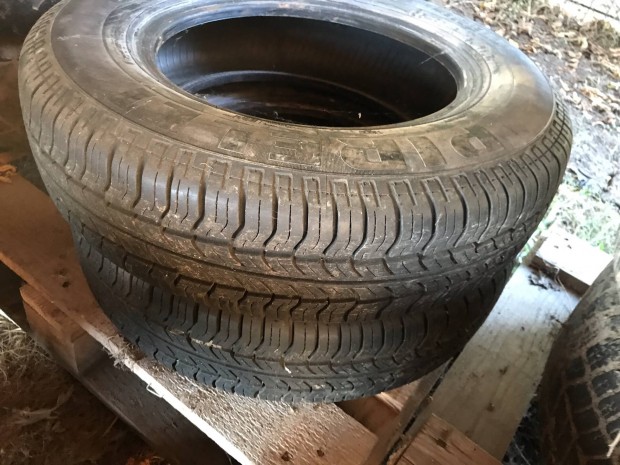 Pirelli 155/80. R13  nyrigumi 2 db