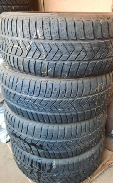 Pirelli 225/45 R18 tli garnitra