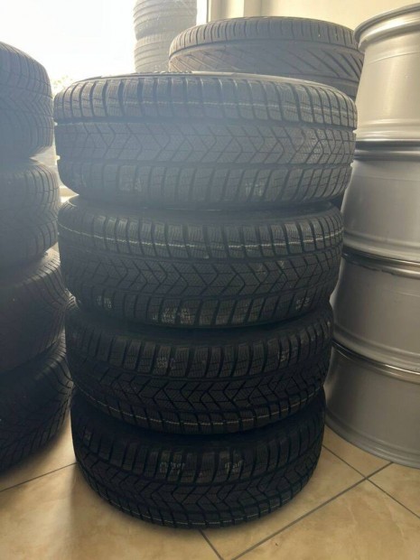 Pirelli 225/50r18 225/50 r18 tli gumi