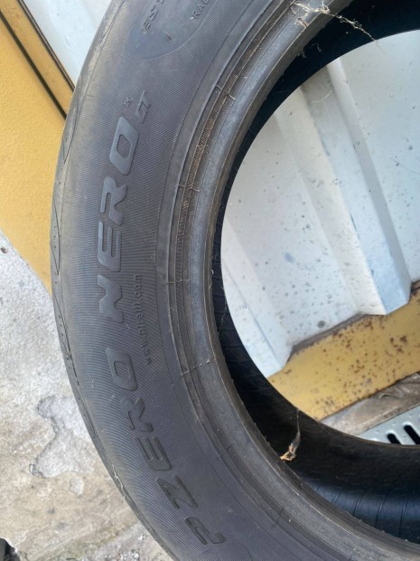 Pirelli 225/55 R17 nyári gumi