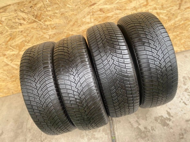 Pirelli 225/65/17 4Évszakos Gumi