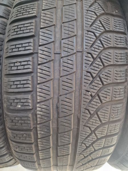 Pirelli 245/45R18 PZERO WINTER 5mm DOT20 hasznlt gumi HG13380 tli