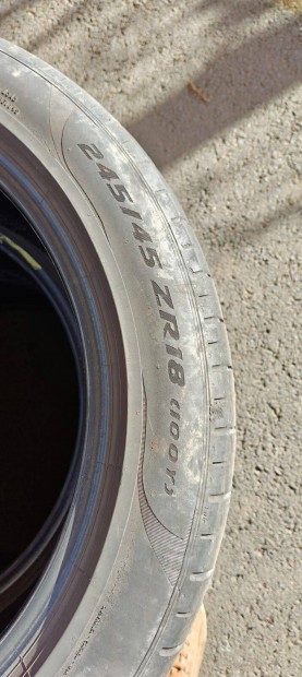 Pirelli 245/45/r18 (100y) hasznlt nyri szett