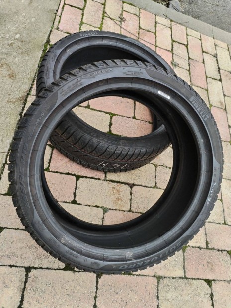 Pirelli 255 35 19 tli gumi 1 pr defektrs