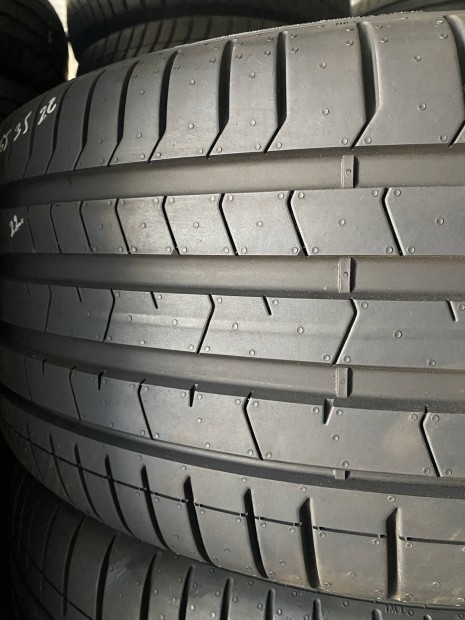 Pirelli 265/35 r22 j nyri gumi garnitra 265/35r22