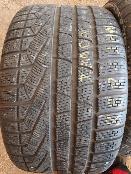 Pirelli 295/30R20 SOTTOZERO2 6mm DOT15 hasznlt gumi HG10049 tli