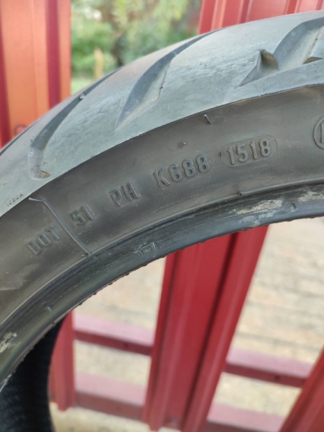 Pirelli Angel St gumi szett