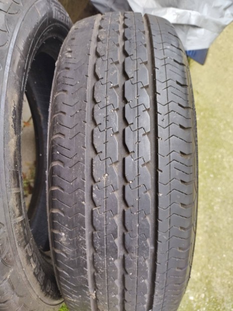 Pirelli Chrono 195/60 R16C 2db