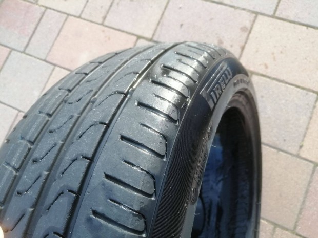 Pirelli Cinturato P7 205/50 R17 Nyri gumi egy darab