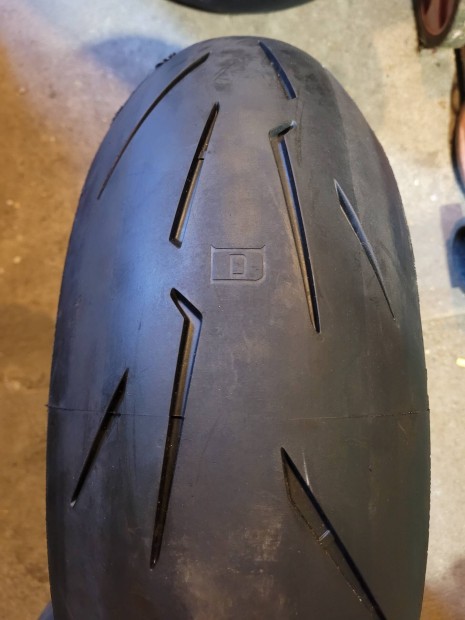 Pirelli Diablo Rosso IV Corsa 180/60 ZR17