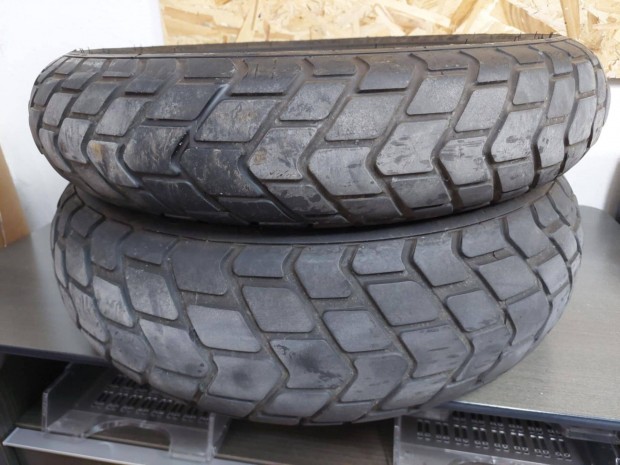 Pirelli Mt 60 RS gumiabroncs/prban