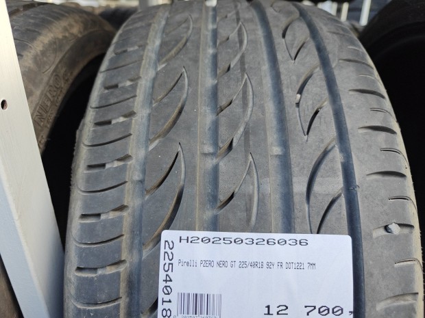 Pirelli PZERO NERO GT 225/40R18 92Y FR DOT1221 7MM HASZNÁLT NYÁRIGUMI