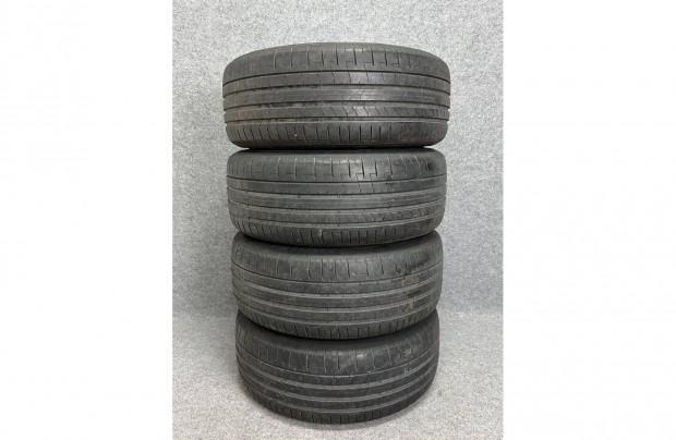 Pirelli P Zero PZ4 Pzero 245/45r19 245/45 r19