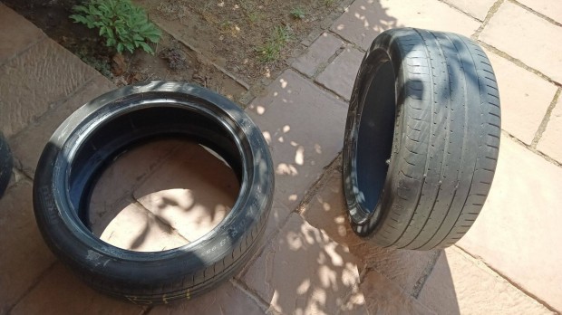 Pirelli P Zero nyári gumiabroncs. 255/40 R18BMW 330e-hez (is)