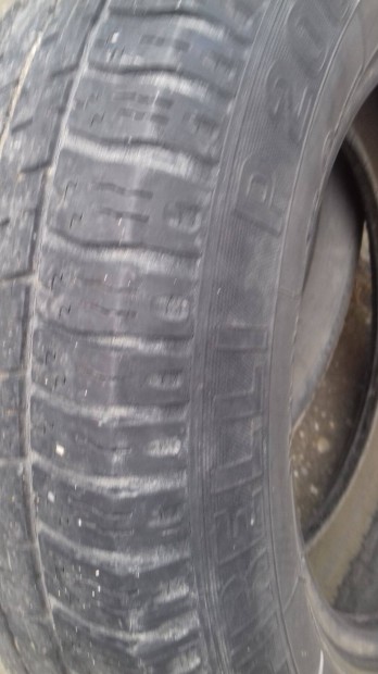 Pirelli R 13 gumi 2db egybe pl utnfutra