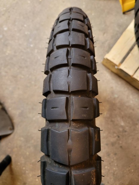 Pirelli Scorpion Rally STR 90/90 21
