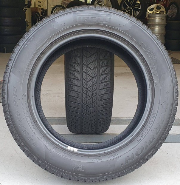 Pirelli Scorpion Winter 235/60 R18 tli gumi 2db /T189