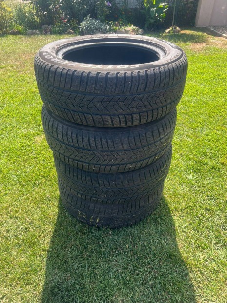 Pirelli Sottozero3 235/55 R18 104H Tli gumi