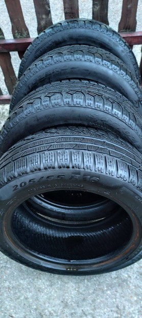 Pirelli Sottozero 205/55r16 téligumi garnitúra hibátlan,sérülésmentes