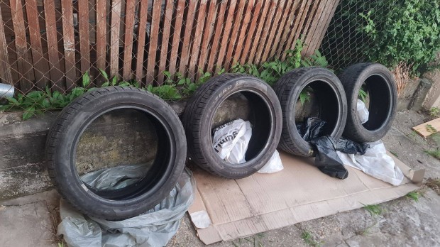 Pirelli Sottozero 245/45 R18 BMW STB Tligumi Garnitra