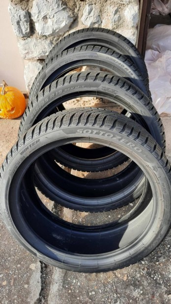 Pirelli Sottozero ktszles defekttr tligumik