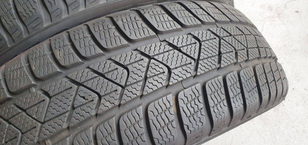 Pirelli Winter Sottozero 205/60 R17 tli gumi 2db /T259