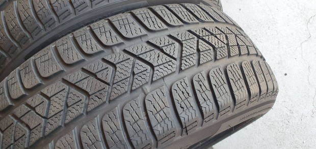 Pirelli Winter Sottozero 215/55 R17 tli gumi 2db /T268