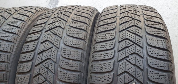 Pirelli Winter Sottozero 215/55 R17 tli gumi 4db /T267