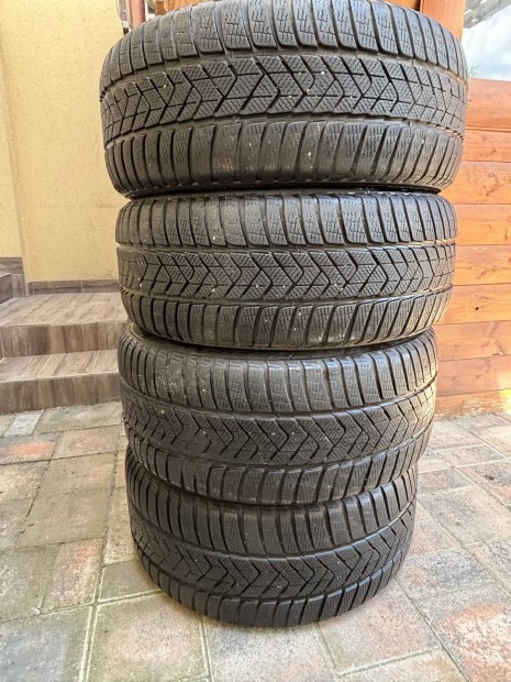 Pirelli defekttr tligumi garnitra 245/40 R19 s 275/35 R19